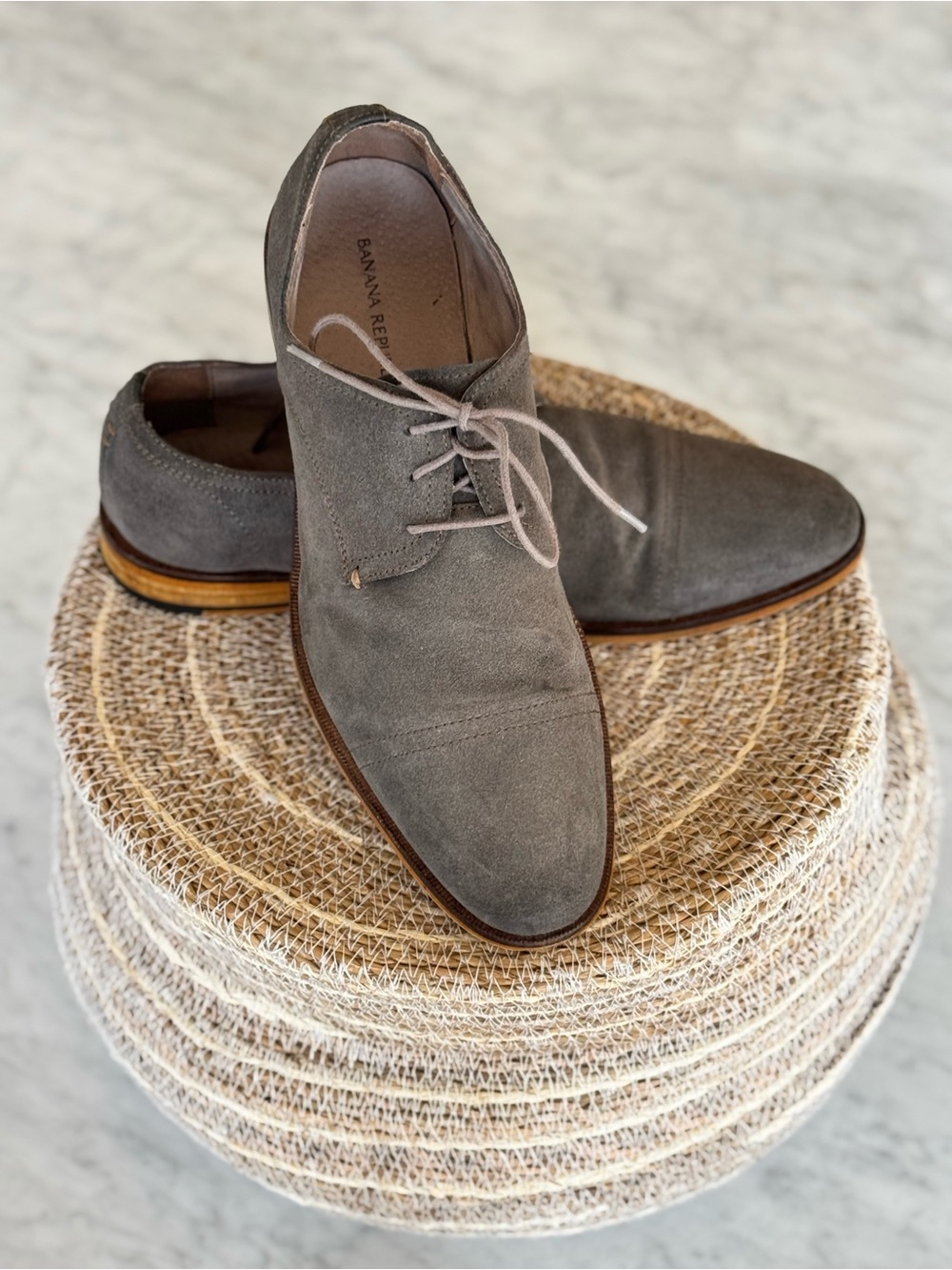 Banana Republic Grey Suede Cap Toe Derby Dress Shoes Men's 9